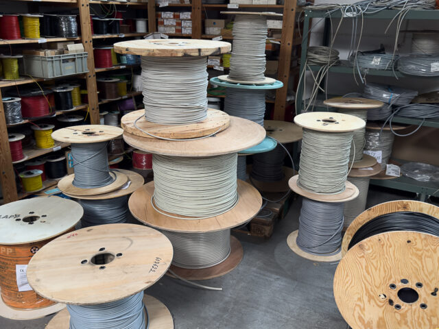 Kabelrollen und Spulen im Lager von Silinsch Elektrotechnik GmbH